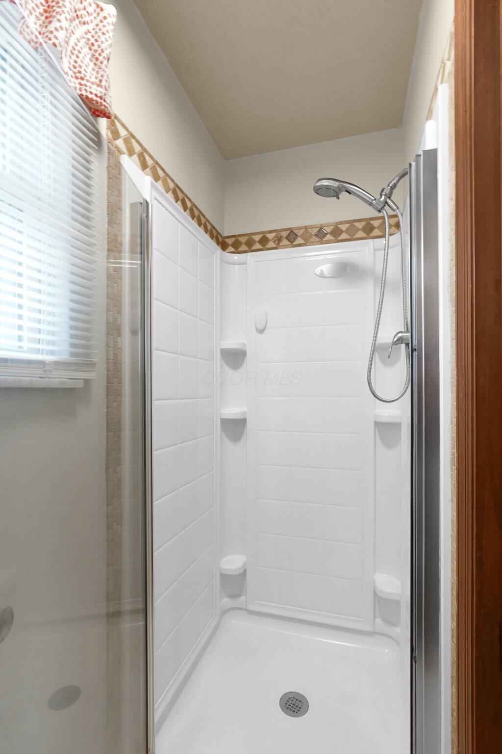 11831 Woodbridge Lane, Baltimore, Ohio image 29