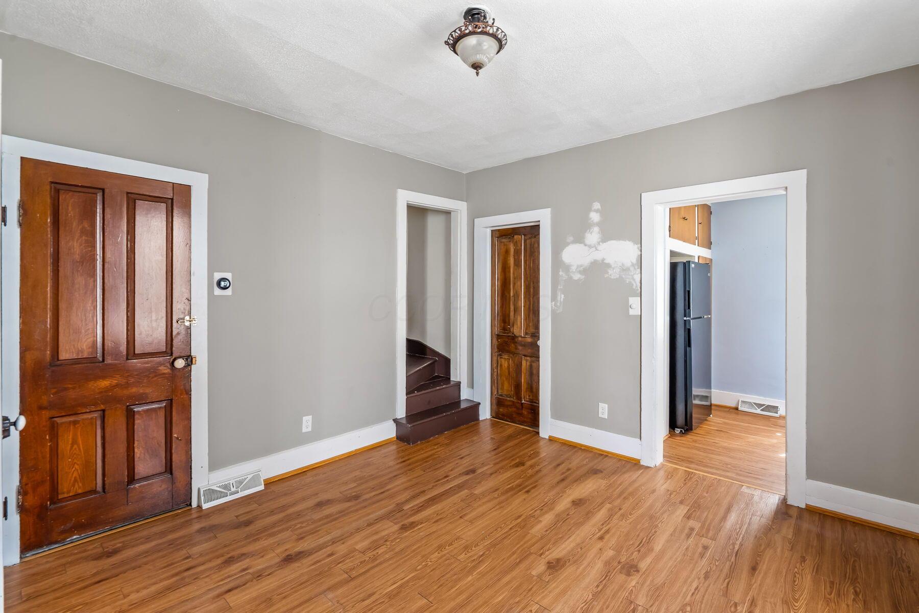 215 E Charles Street, Bucyrus, Ohio image 12