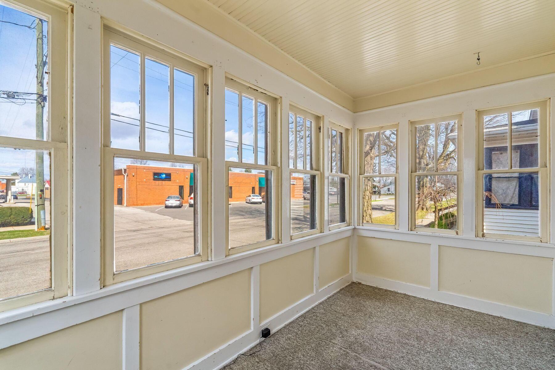 215 E Charles Street, Bucyrus, Ohio image 10