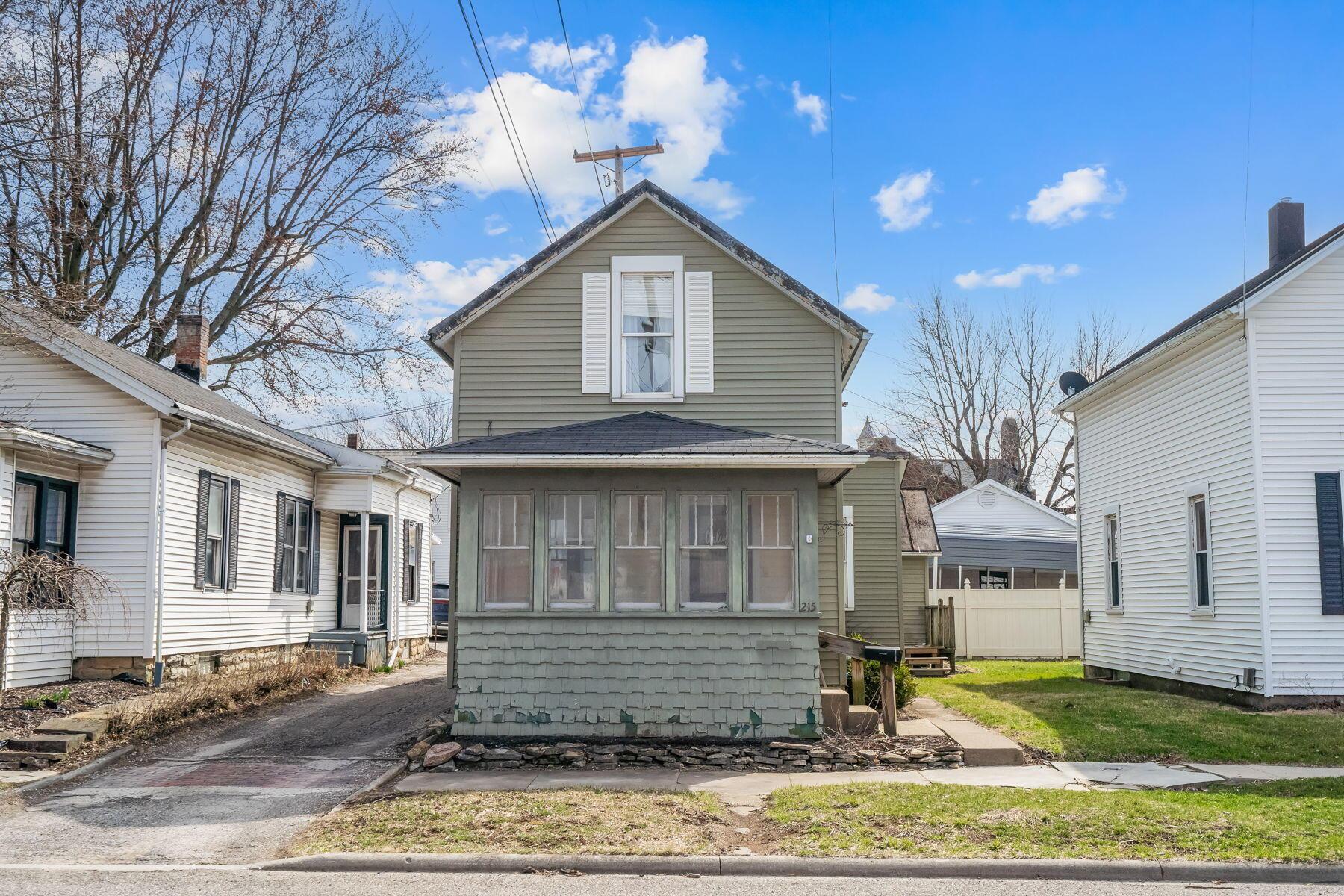 215 E Charles Street, Bucyrus, Ohio image 3