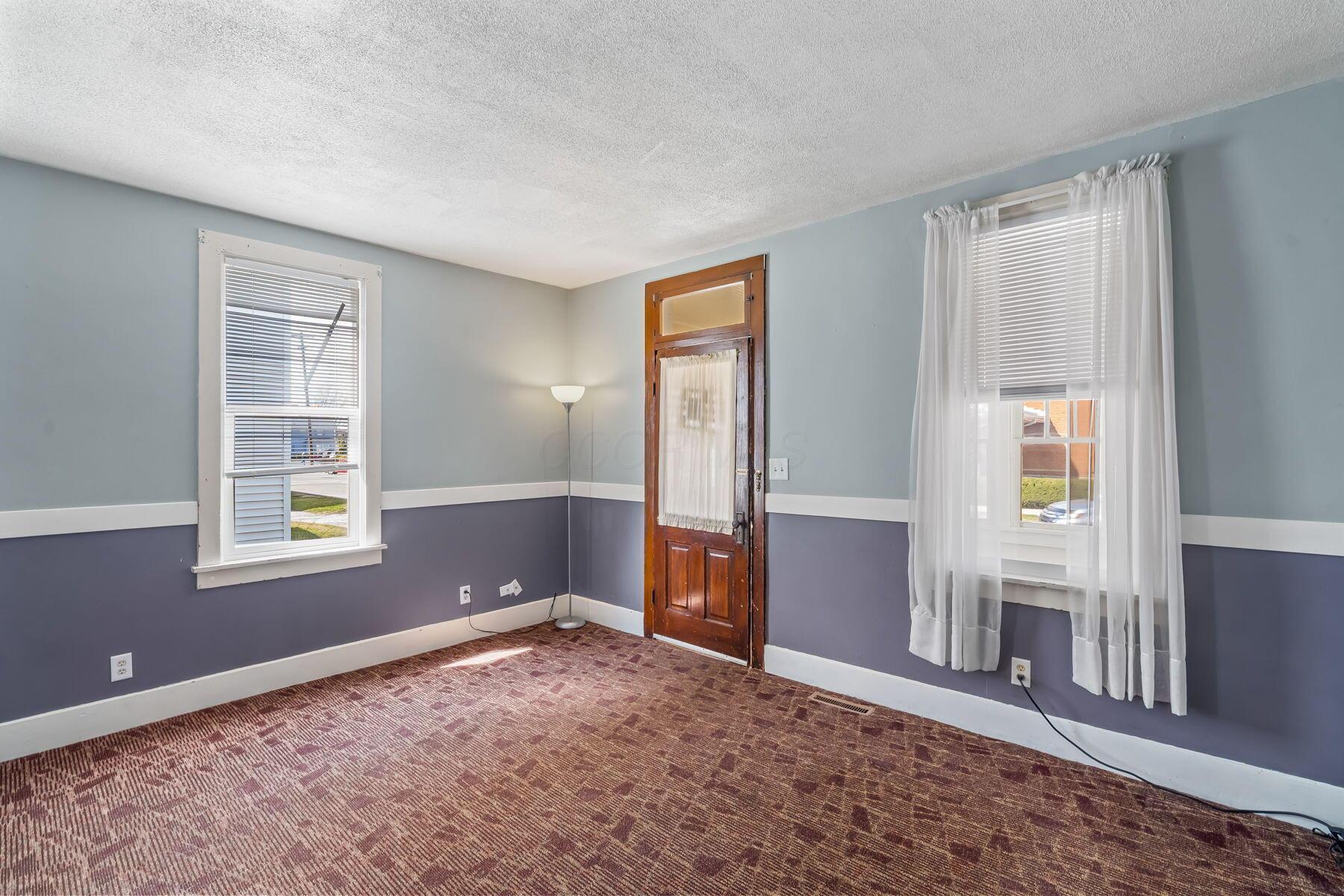 215 E Charles Street, Bucyrus, Ohio image 11