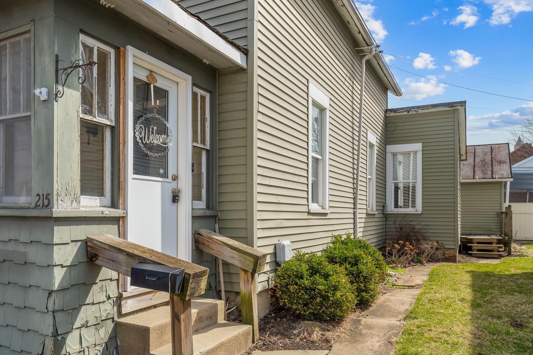 215 E Charles Street, Bucyrus, Ohio image 1