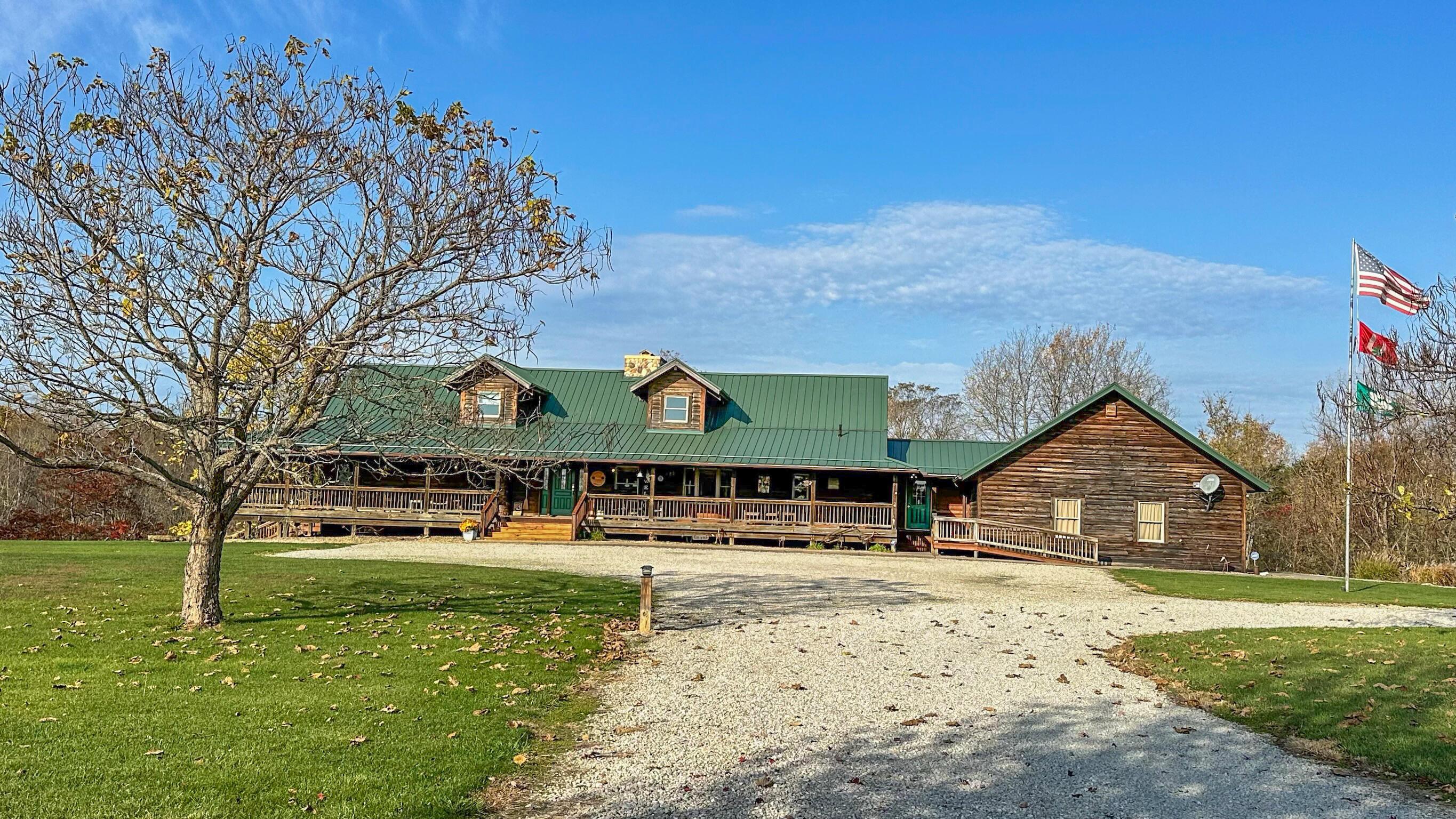 19951 Peach Orchard Road, Union Furnace, Ohio image 2