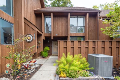 Photo of 4984 Wintersong Lane 2 #2, Westerville, OH 43081 (MLS # 225035759)