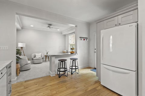 Tiny photo for 43 E Beck Street, Columbus, OH 43215 (MLS # 226021334)