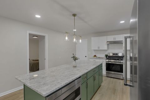 Tiny photo for 350 Lorraine Drive, Pickerington, OH 43147 (MLS # 225045543)