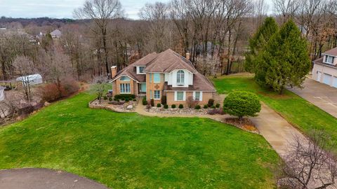 Photo of 275 Cobble Pond Road, Zanesville, OH 43701 (MLS # 226007400)