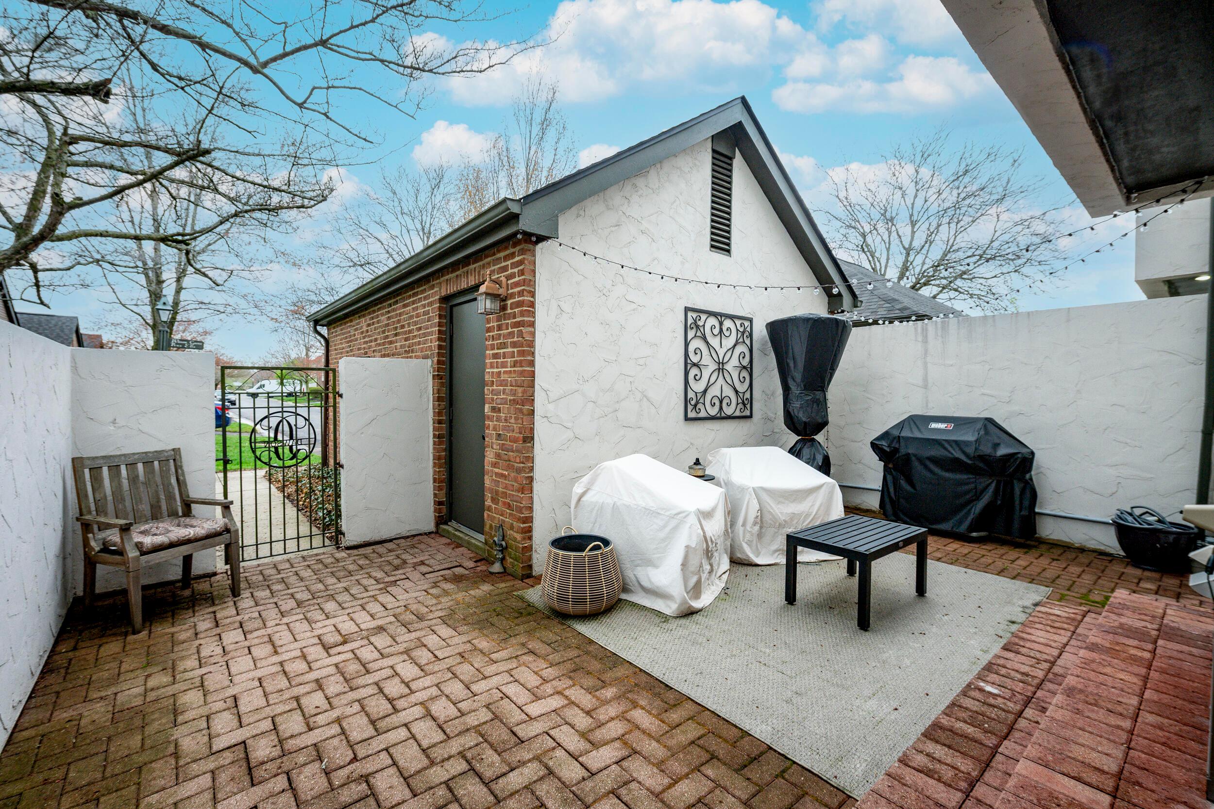 6669 Willow Grove Place, Dublin, Ohio image 3