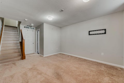 Tiny photo for 5964 Thunder Gulch Drive 34 #34, New Albany, OH 43054 (MLS # 226036599)