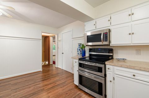 Tiny photo for 566 Kenwell Drive, Newark, OH 43055 (MLS # 226022132)