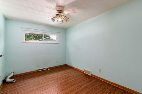 Tiny photo for 566 Kenwell Drive, Newark, OH 43055 (MLS # 226022132)