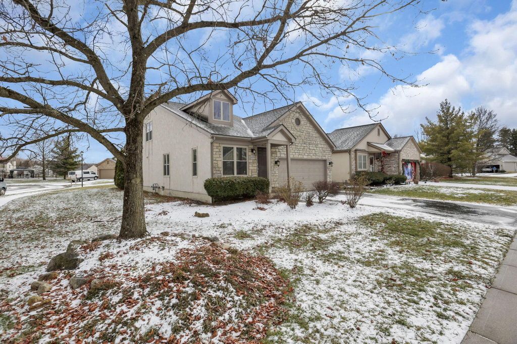 Photo of 4976 Conifer Drive, Westerville, OH 43081 (MLS # 226001718)