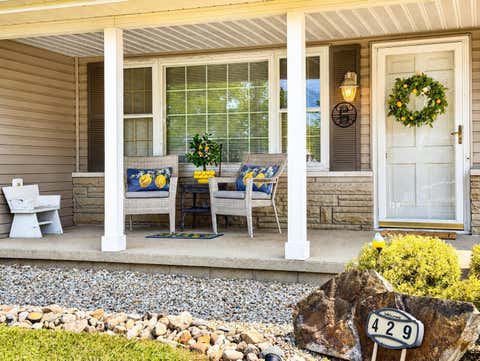Tiny photo for 429 Vernon Drive, Chillicothe, OH 45601 (MLS # 226027225)
