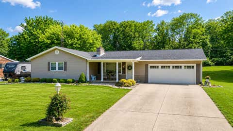 Photo of 429 Vernon Drive, Chillicothe, OH 45601 (MLS # 226027225)
