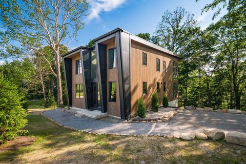 Photo of 67884 Minnie White Road, McArthur, OH 45651 (MLS # 226000791)