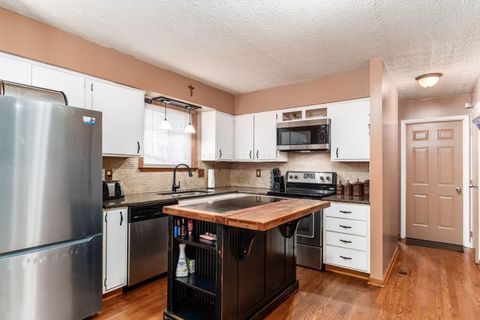 Tiny photo for 2839 Liberty Bell Lane, Reynoldsburg, OH 43068 (MLS # 225044264)