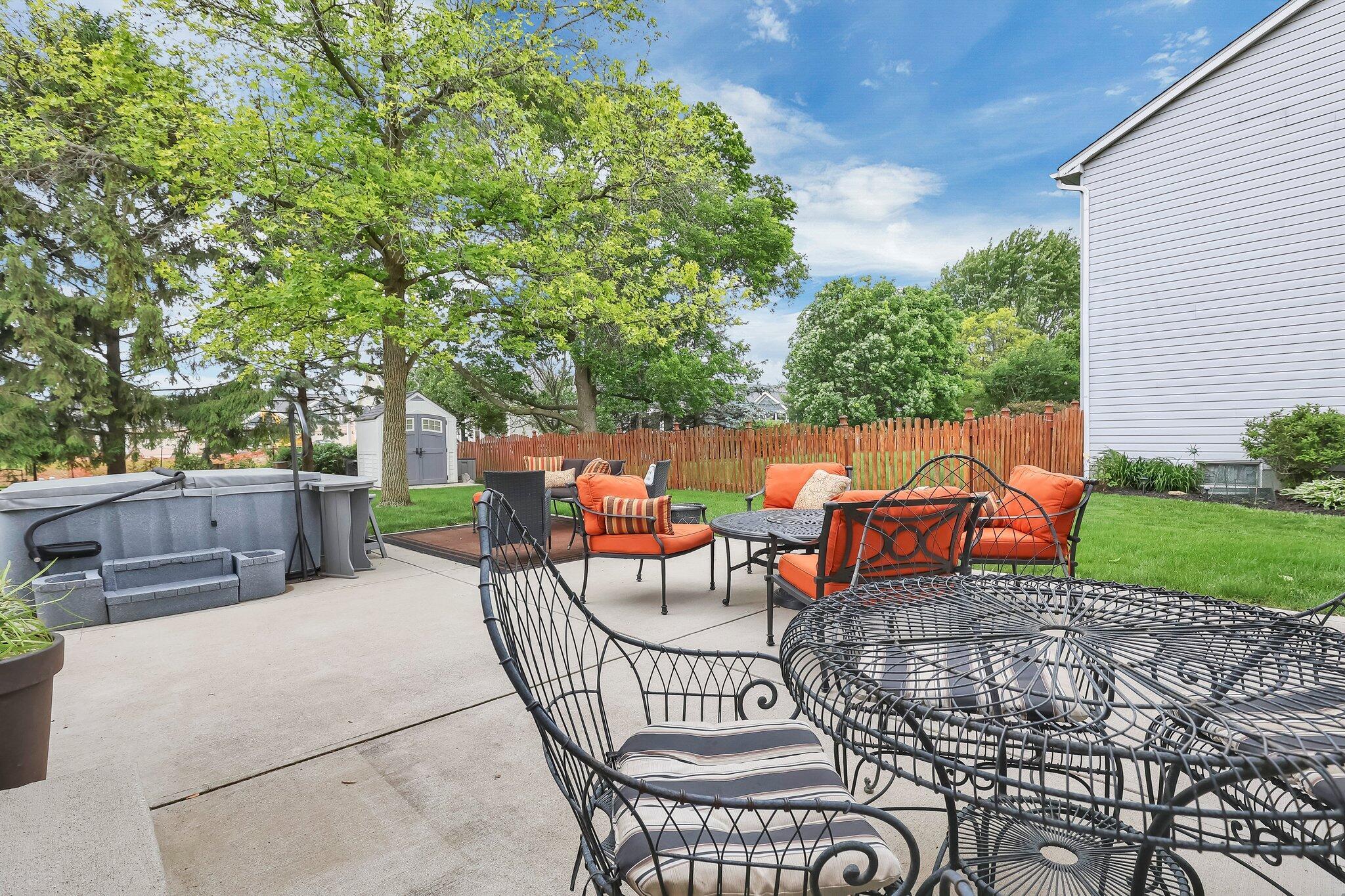 4873 Brixston Drive, Hilliard, Ohio image 23