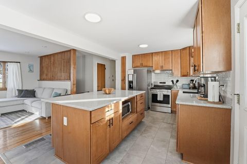 Tiny photo for 1341 Boxwood Drive, Columbus, OH 43229 (MLS # 226000103)