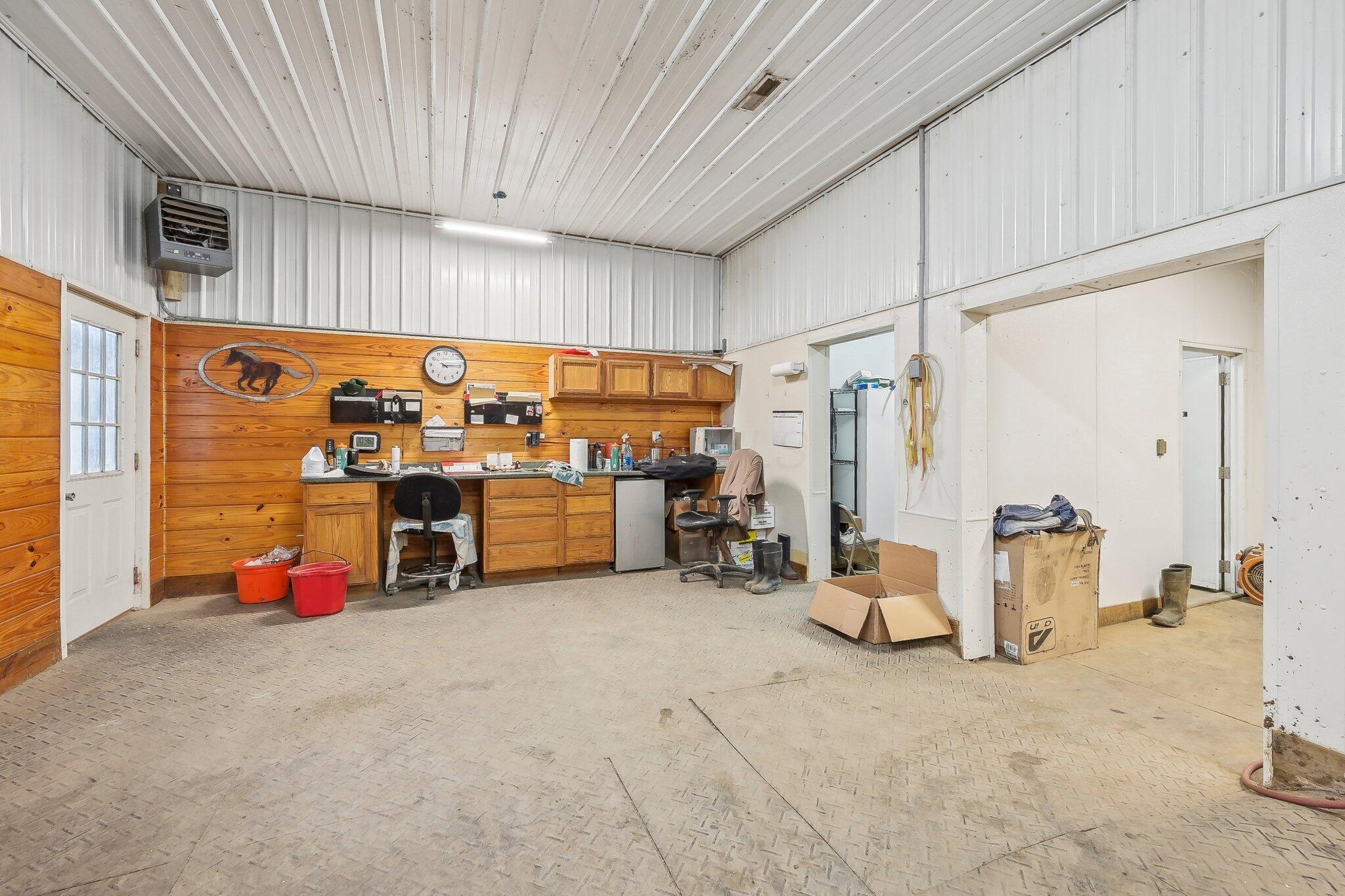 909 Putnam Road, Pataskala, Ohio image 10