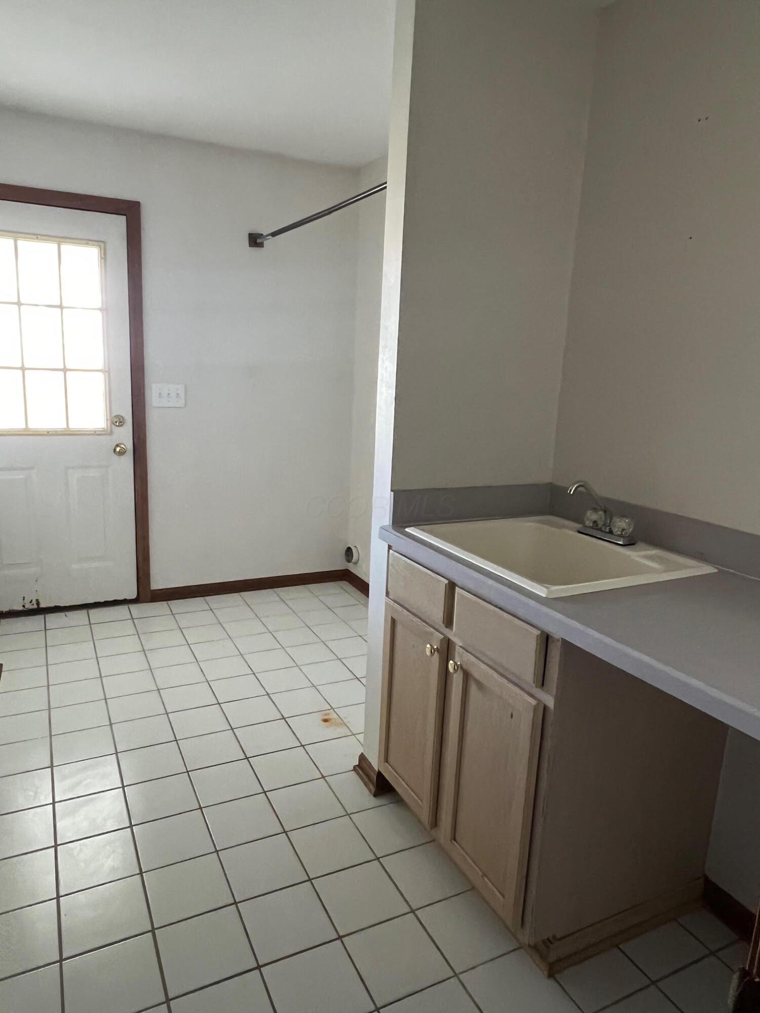909 Putnam Road, Pataskala, Ohio image 38