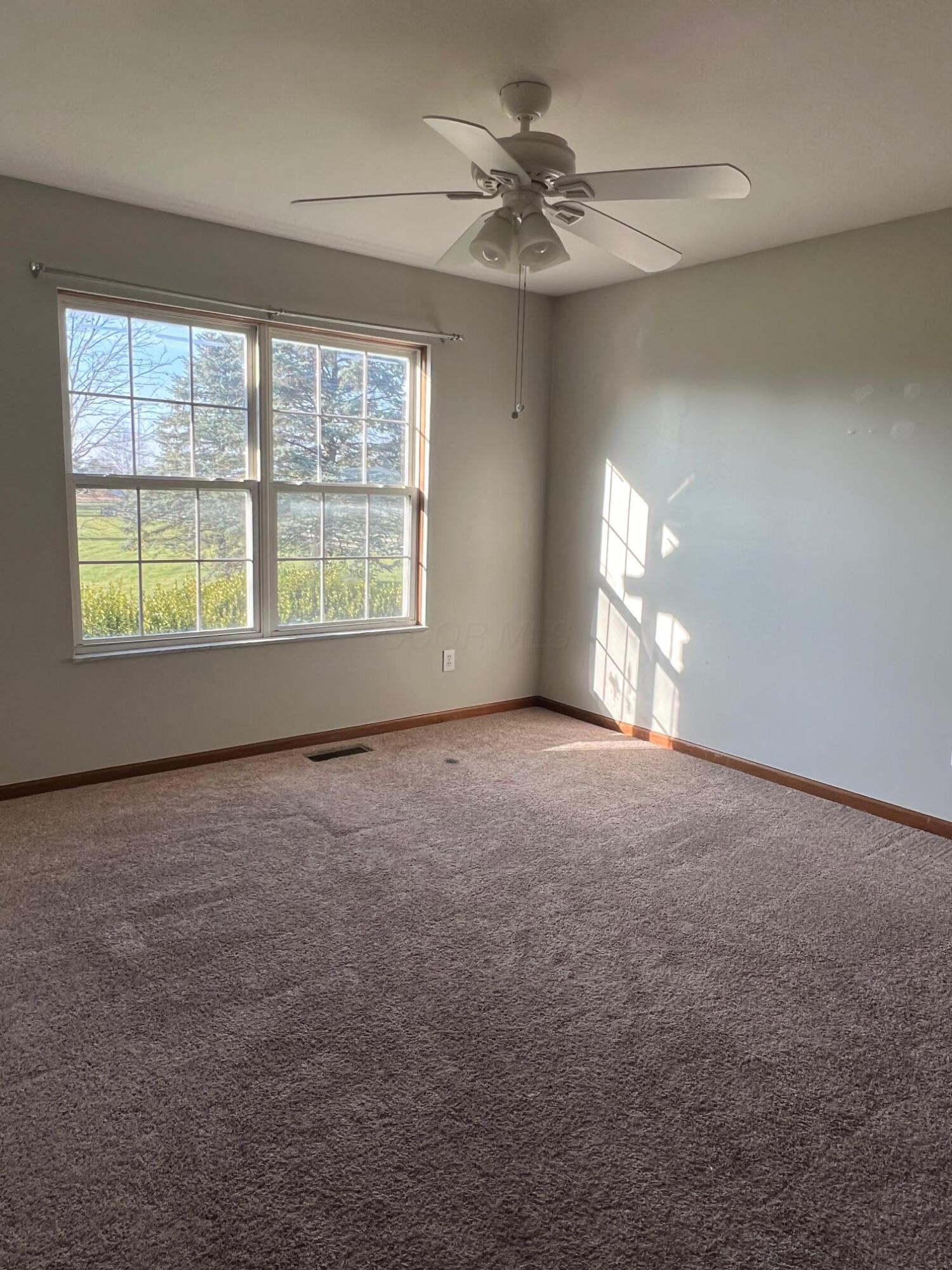 909 Putnam Road, Pataskala, Ohio image 36