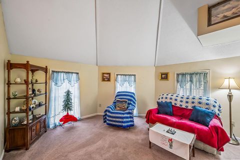 Tiny photo for 212 Elm Street, Marion, OH 43302 (MLS # 225045345)