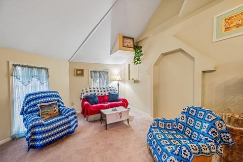 Tiny photo for 212 Elm Street, Marion, OH 43302 (MLS # 225045345)