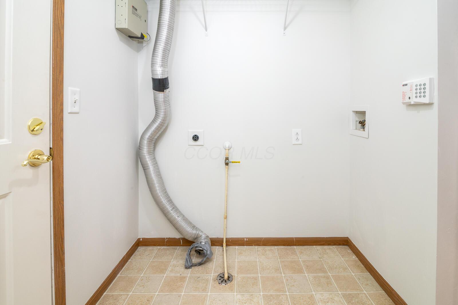 653 Kildow Court, Ashville, Ohio image 22