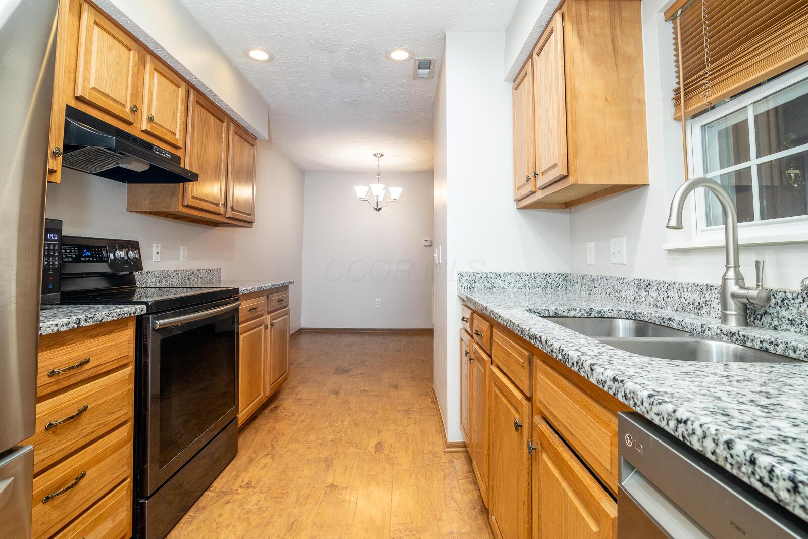 653 Kildow Court, Ashville, Ohio image 23