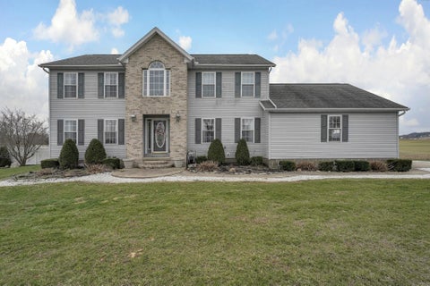 Photo for 3215 Lancaster Circleville Road SW