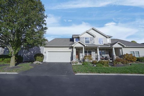 Photo of 6052 Coventry Hurst Lane, Hilliard, OH 43026 (MLS # 225041907)