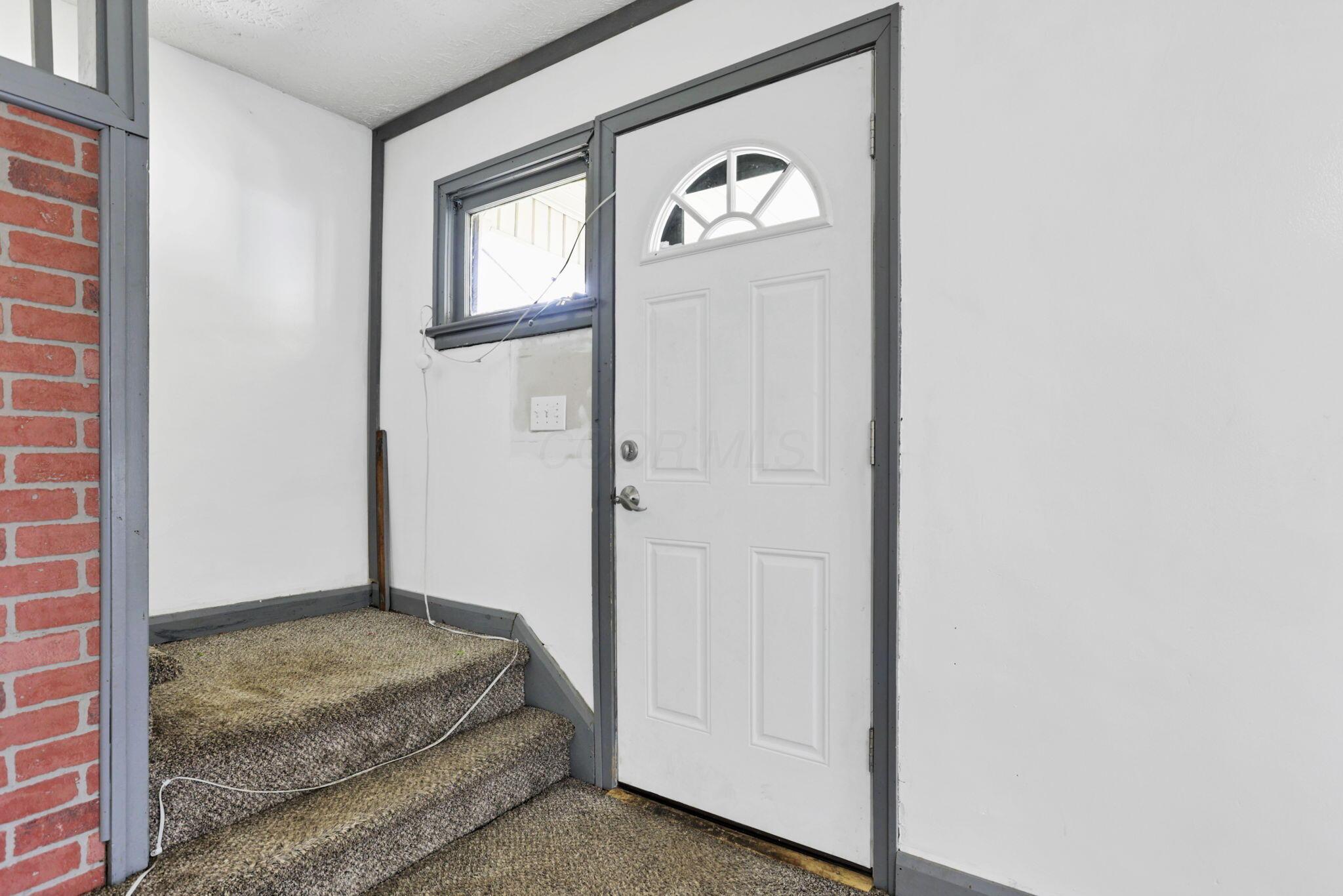 421 E Main Street, Newark, Ohio image 9