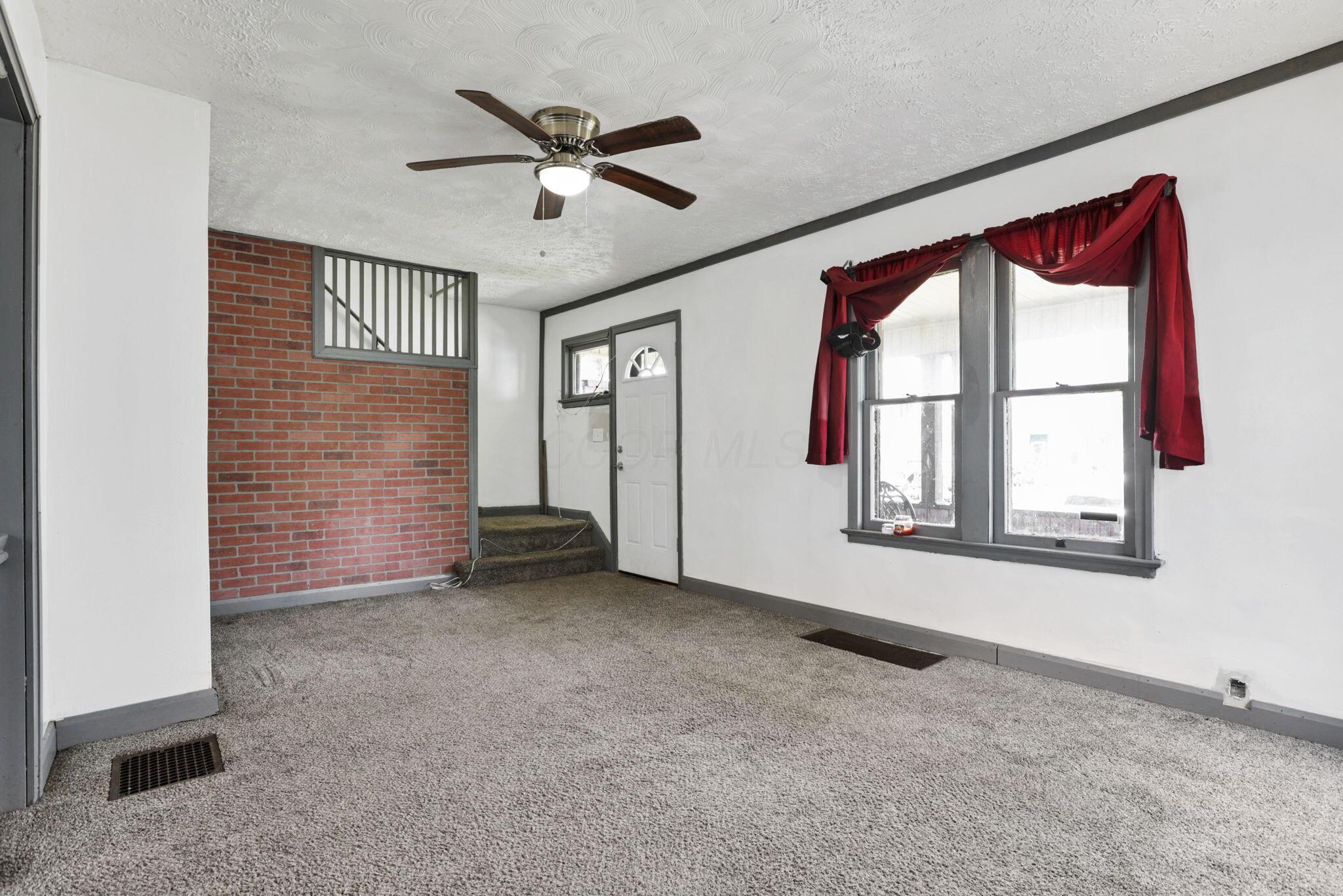 421 E Main Street, Newark, Ohio image 12
