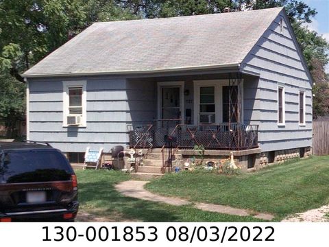 Photo of 1772 Case Road, Columbus, OH 43224 (MLS # 225036067)