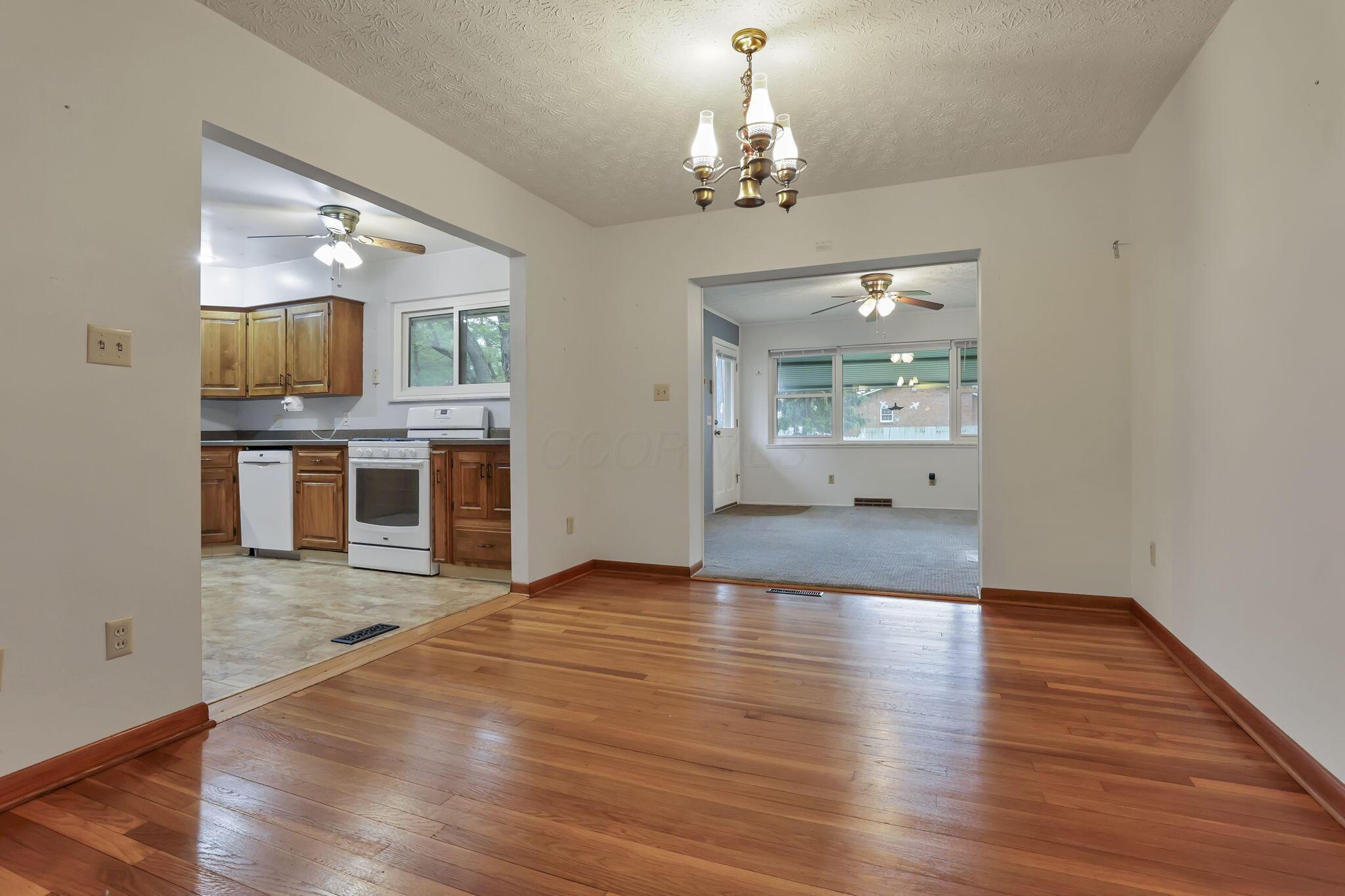 5609 Hayden Run Road, Hilliard, Ohio image 14