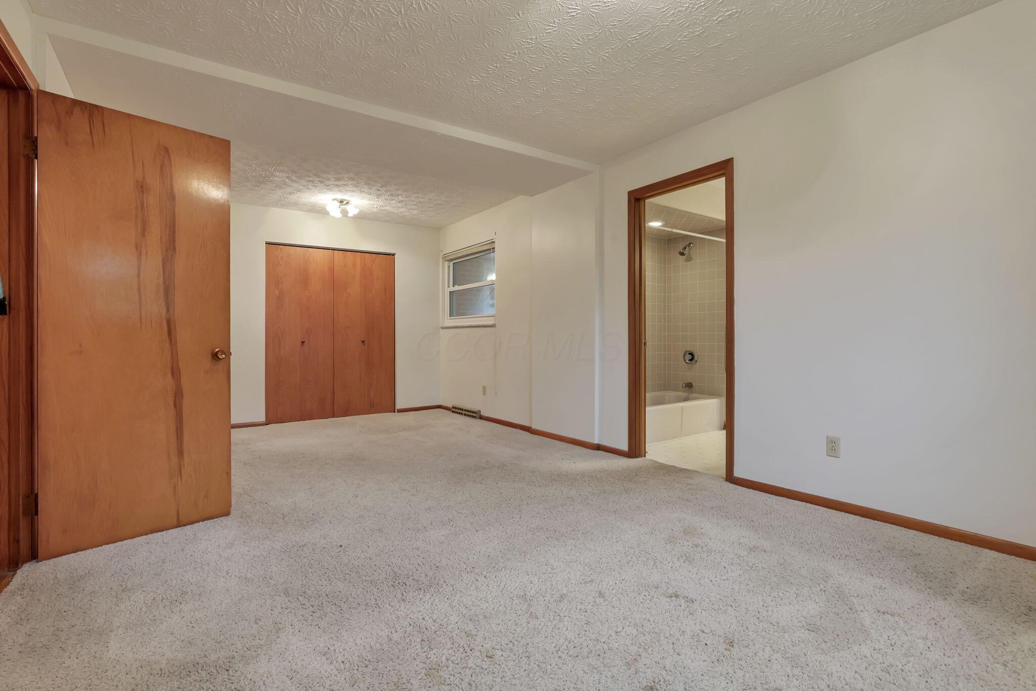 5609 Hayden Run Road, Hilliard, Ohio image 27