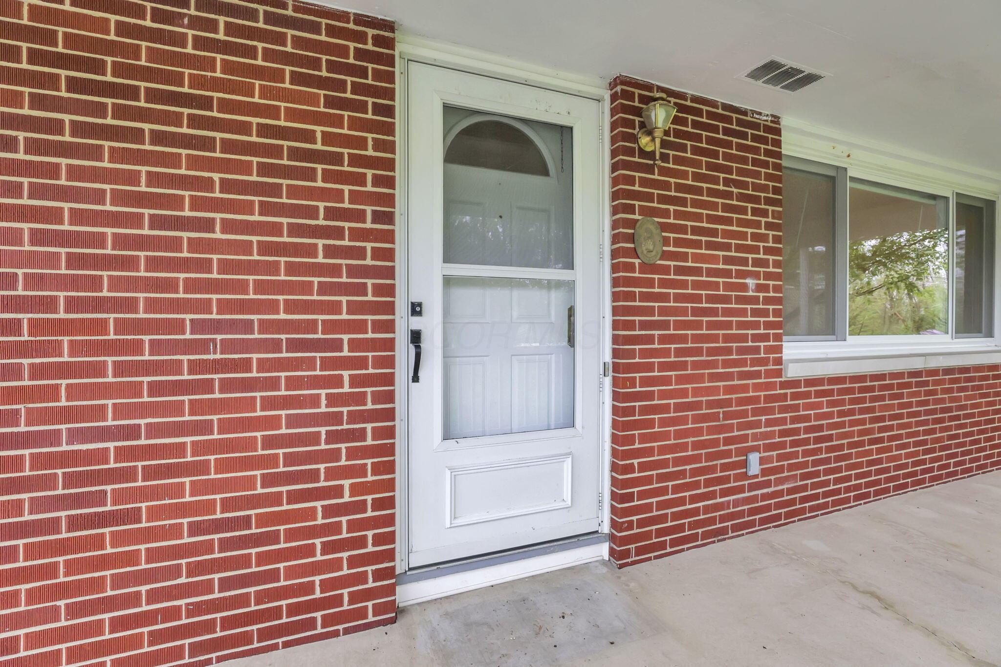 5609 Hayden Run Road, Hilliard, Ohio image 10