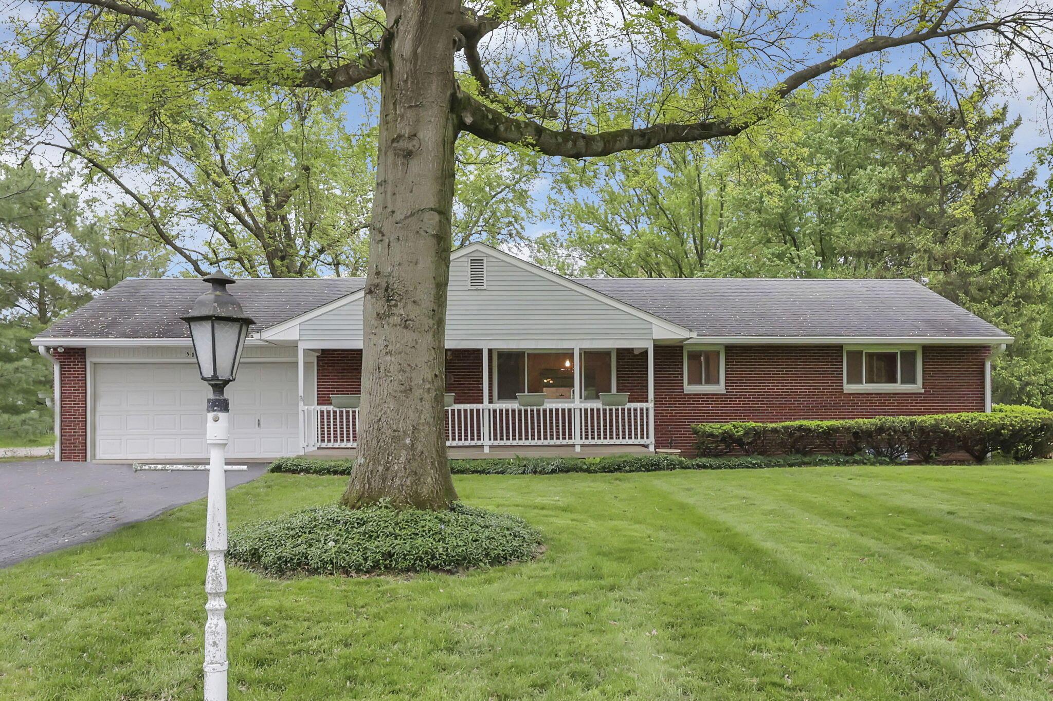 5609 Hayden Run Road, Hilliard, Ohio image 2
