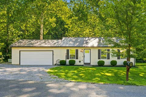 Photo of 88 Berrimore Drive, Utica, OH 43080 (MLS # 226031420)