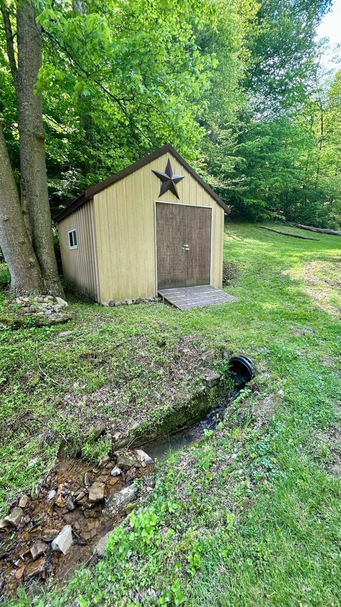 3965 Paradise Road, Sugar Grove, Ohio image 23