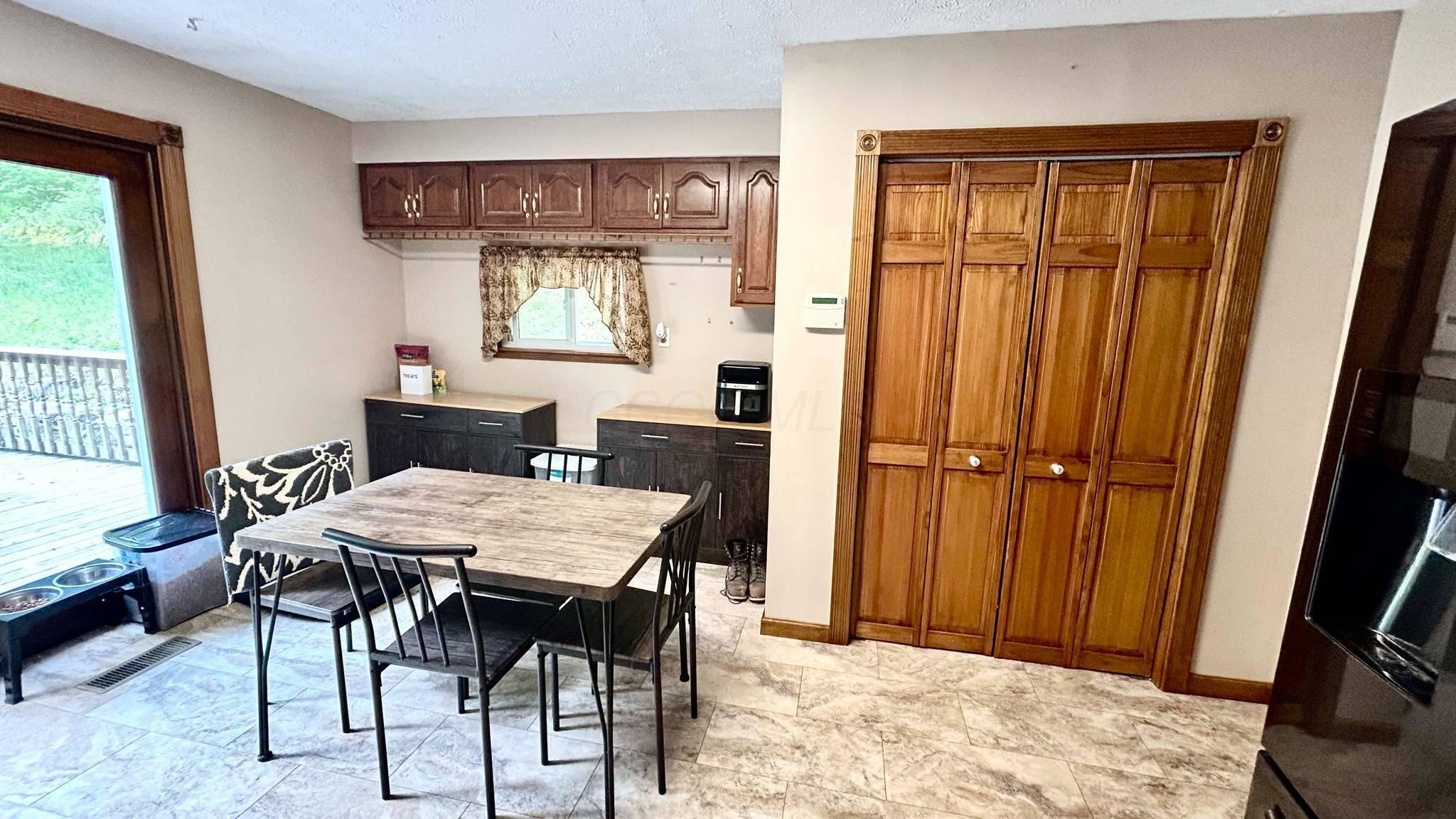 3965 Paradise Road, Sugar Grove, Ohio image 27