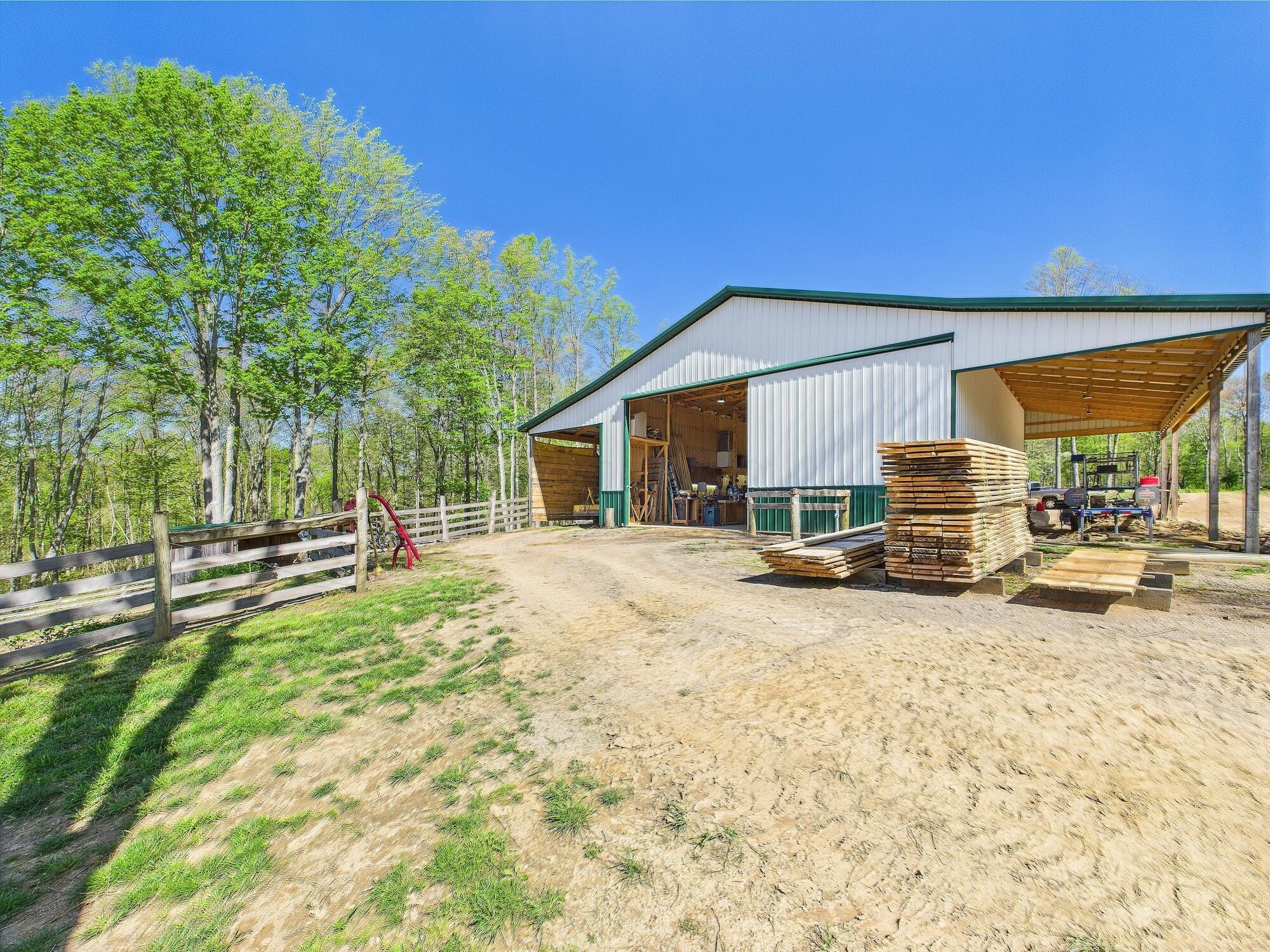 35542 Lake Road, Hamden, Ohio image 46