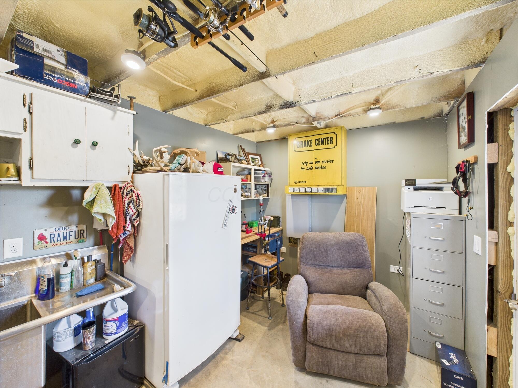 35542 Lake Road, Hamden, Ohio image 30
