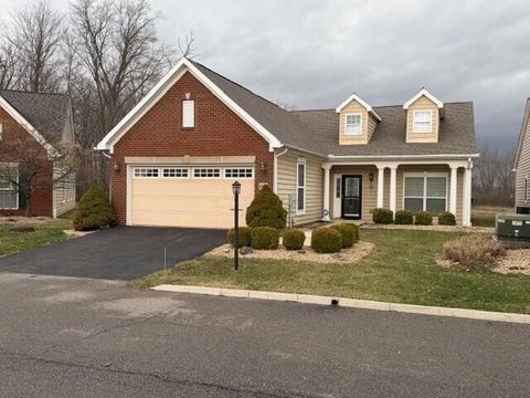 Photo of 1605 Union Park Circle, Marion, OH 43302 (MLS # 226006745)