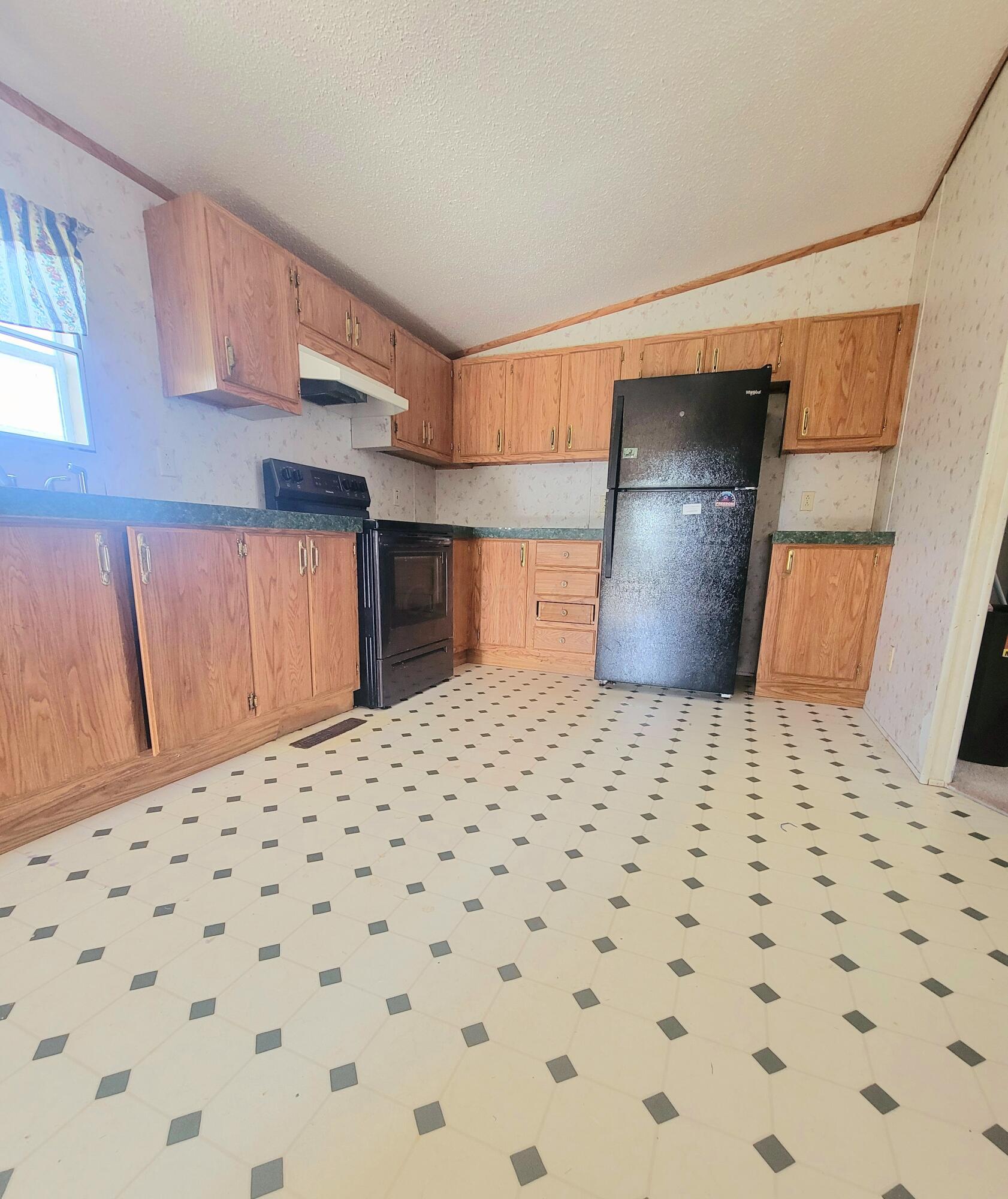 226 Rosie Avenue, Pataskala, Ohio image 3