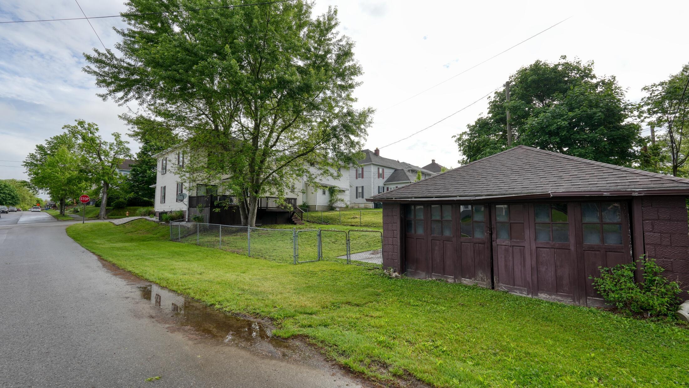 1200 Blaine Avenue, Cambridge, Ohio image 5