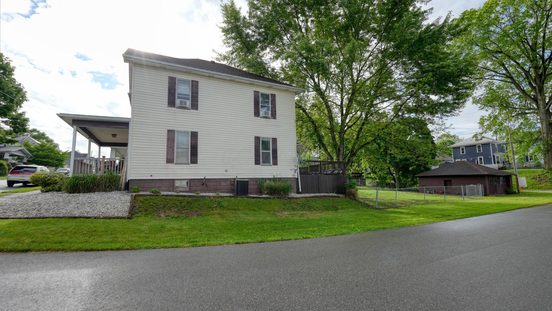 1200 Blaine Avenue, Cambridge, Ohio image 4
