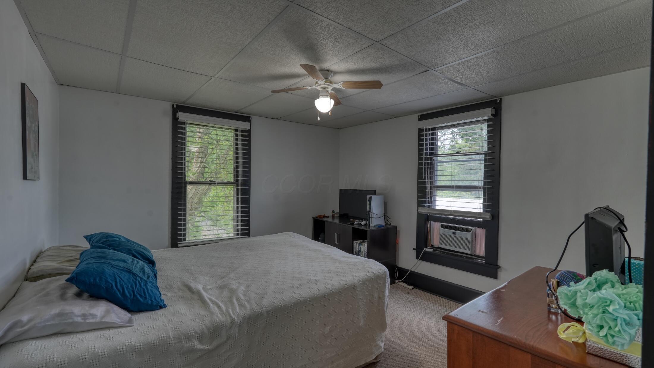 1200 Blaine Avenue, Cambridge, Ohio image 32