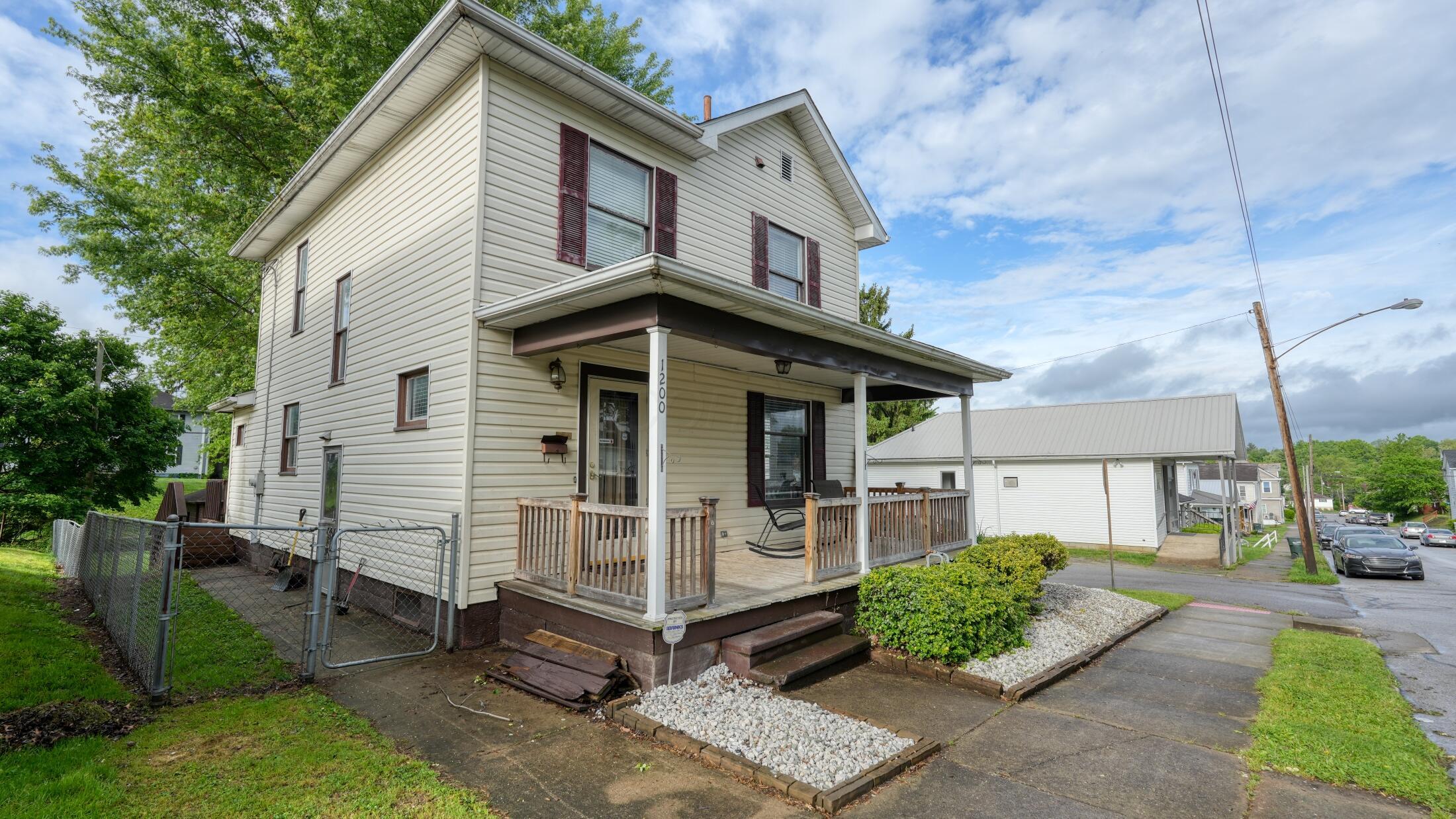 1200 Blaine Avenue, Cambridge, Ohio image 2