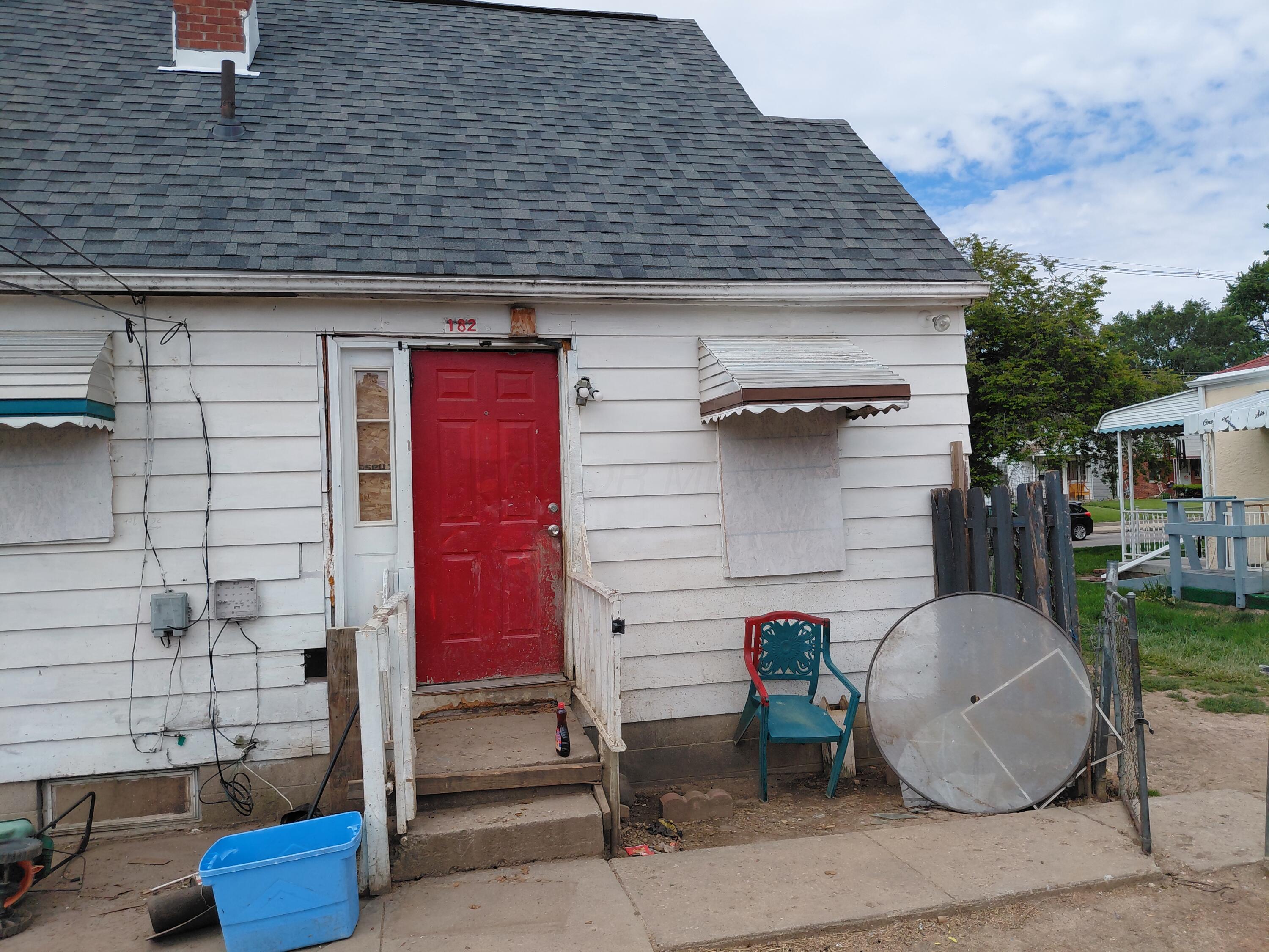 182 S Hague Avenue